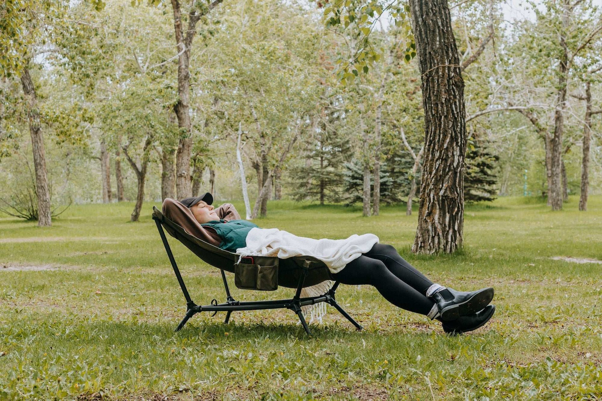 Portable Camping Lounge Chair – Lightweight, Foldable Outdoor Relaxation Seat